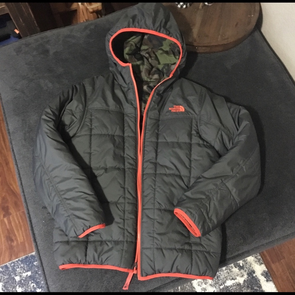 North face puffy jacket size L 14/16